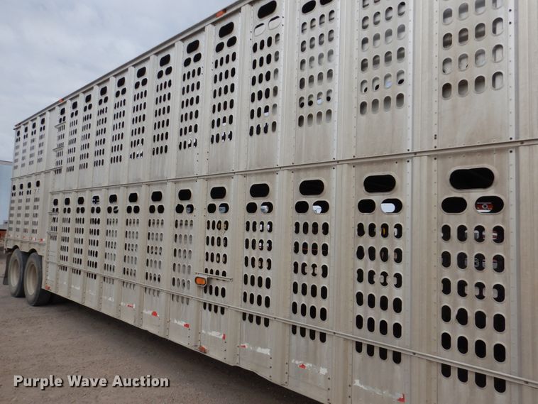 image for item DF7367 1991 Barrett Eagle Cattle Pot livestock trailer