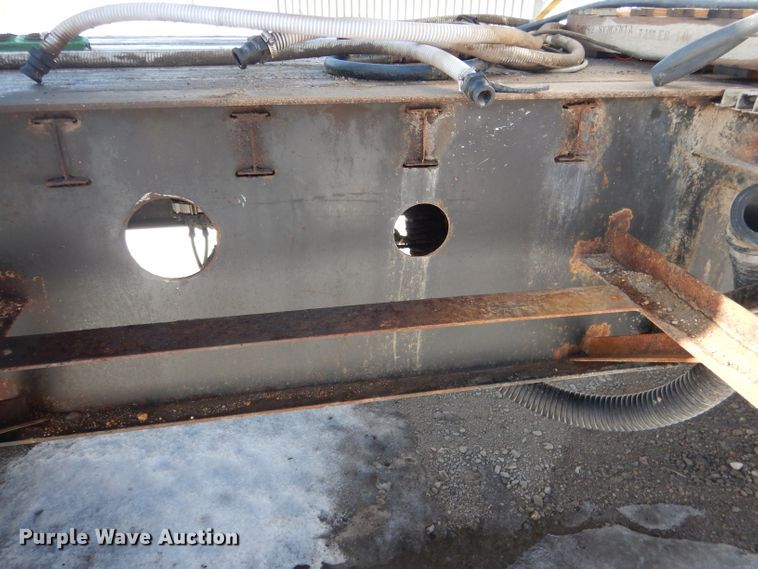 image for item DG5897 1999 Fontaine LFTW-6-8048WSAWM nurse tank trailer