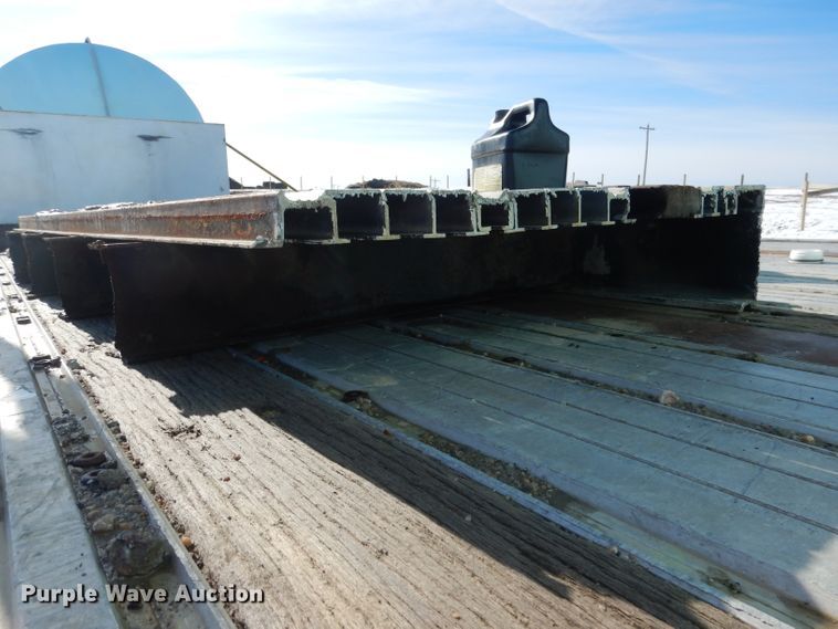 image for item DG5897 1999 Fontaine LFTW-6-8048WSAWM nurse tank trailer