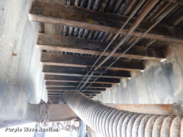 image for item DG5897 1999 Fontaine LFTW-6-8048WSAWM nurse tank trailer