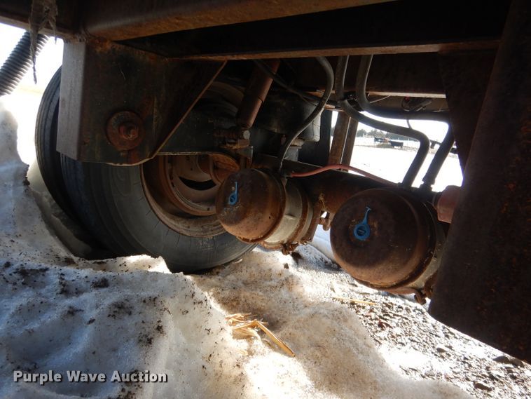 image for item DG5897 1999 Fontaine LFTW-6-8048WSAWM nurse tank trailer