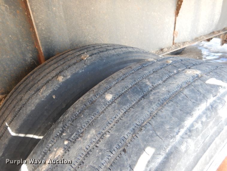 image for item DG5897 1999 Fontaine LFTW-6-8048WSAWM nurse tank trailer