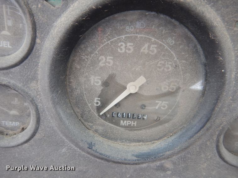 image for item DH4797 1994 Ford L8000 truck cab and chassis