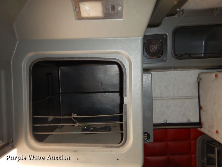 image for item DH4798 Peterbilt Unibilt sleeper