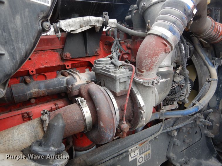 image for item DH5065 2011 Kenworth T660 semi truck