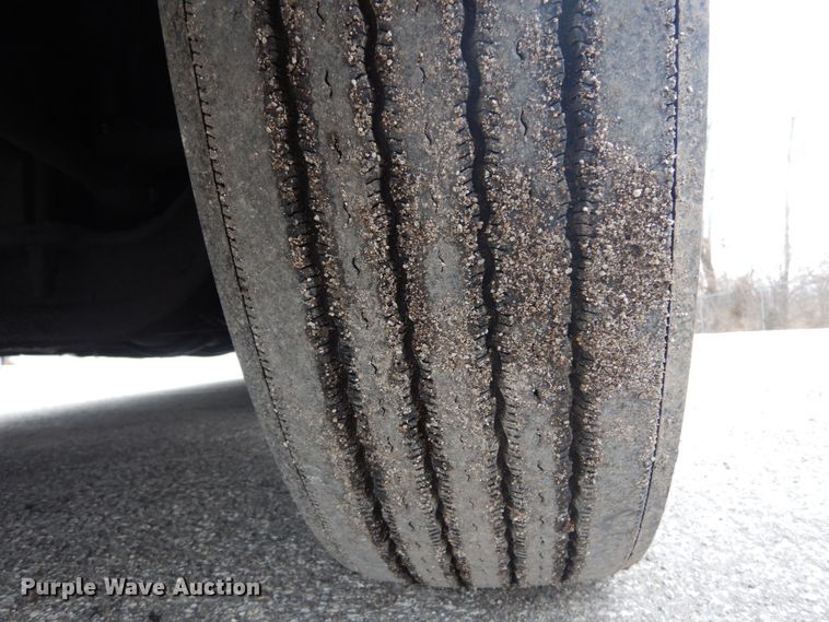 image for item DH5065 2011 Kenworth T660 semi truck