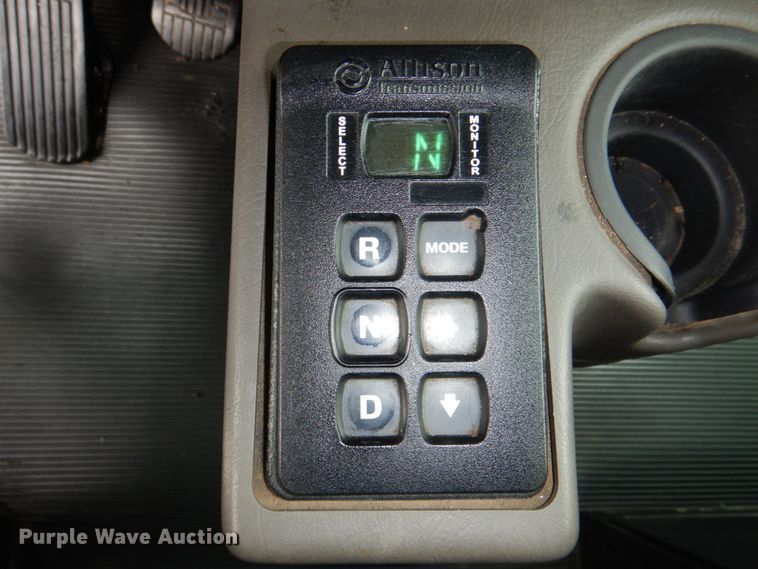 image for item DH5307 2012 Kenworth T800 vacuum truck