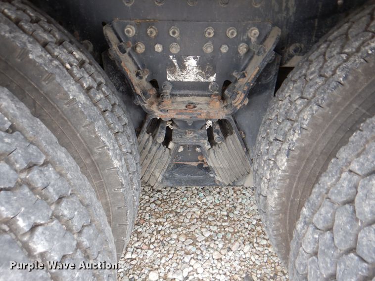 image for item DH5307 2012 Kenworth T800 vacuum truck