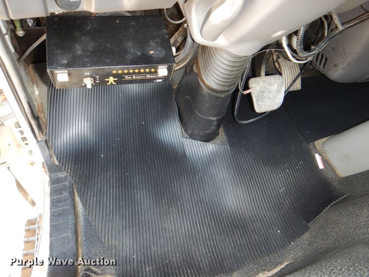 image for item DH5308 2009 Ford LCF sewer jetter truck