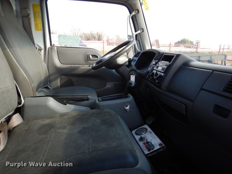 image for item DH5308 2009 Ford LCF sewer jetter truck