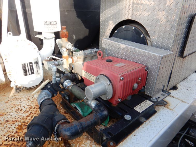 image for item DH5308 2009 Ford LCF sewer jetter truck