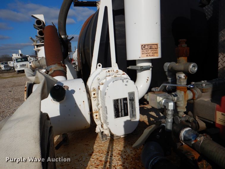 image for item DH5308 2009 Ford LCF sewer jetter truck