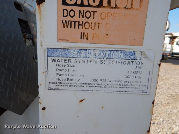 image for item DH5308 2009 Ford LCF sewer jetter truck