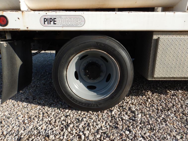 image for item DH5308 2009 Ford LCF sewer jetter truck