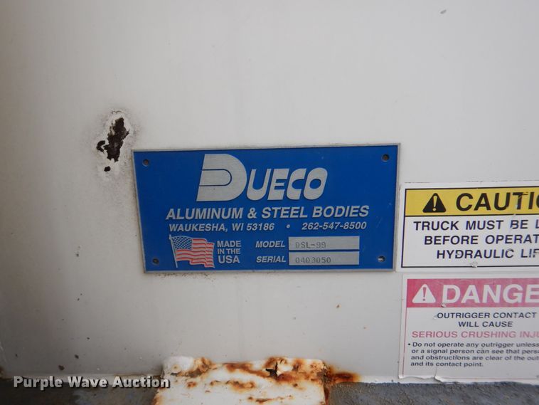 image for item DH5309 2003 Freightliner Business Class M2 bucket truck