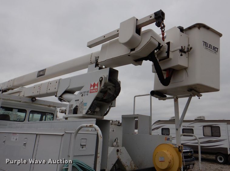 image for item DH5309 2003 Freightliner Business Class M2 bucket truck