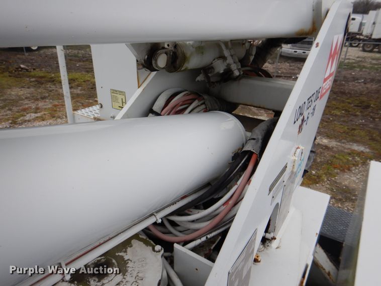 image for item DH5309 2003 Freightliner Business Class M2 bucket truck