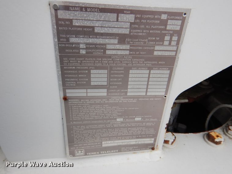 image for item DH5309 2003 Freightliner Business Class M2 bucket truck