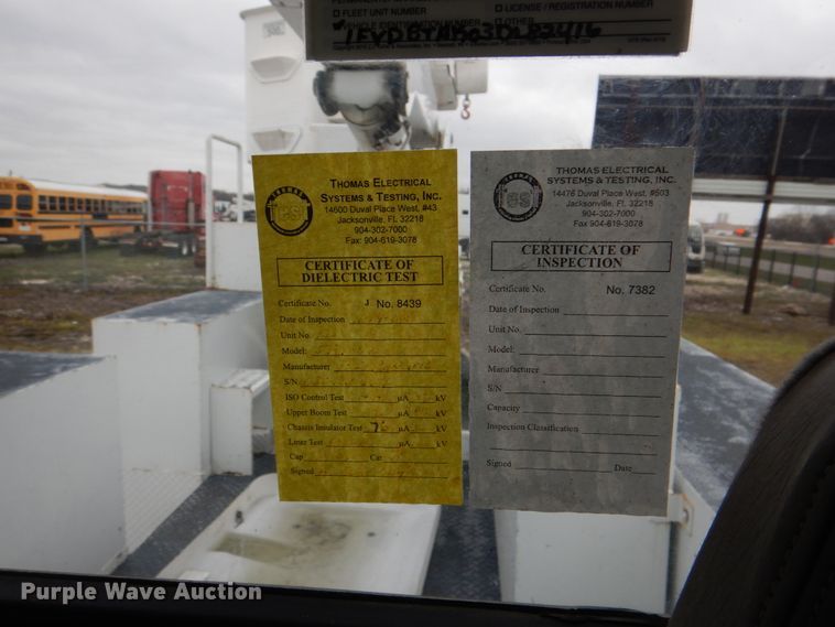 image for item DH5309 2003 Freightliner Business Class M2 bucket truck