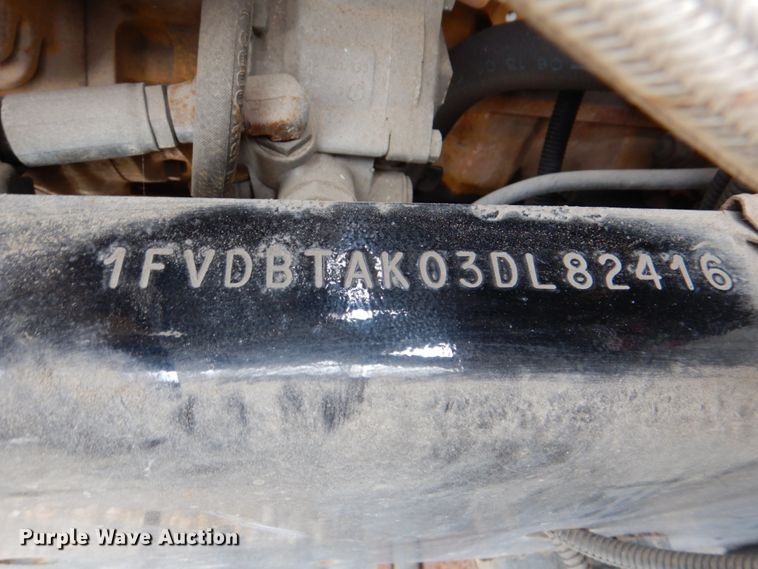 image for item DH5309 2003 Freightliner Business Class M2 bucket truck