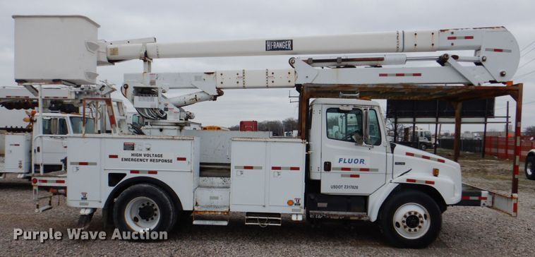 image for item DH5311 2000 Freightliner FL70 bucket truck
