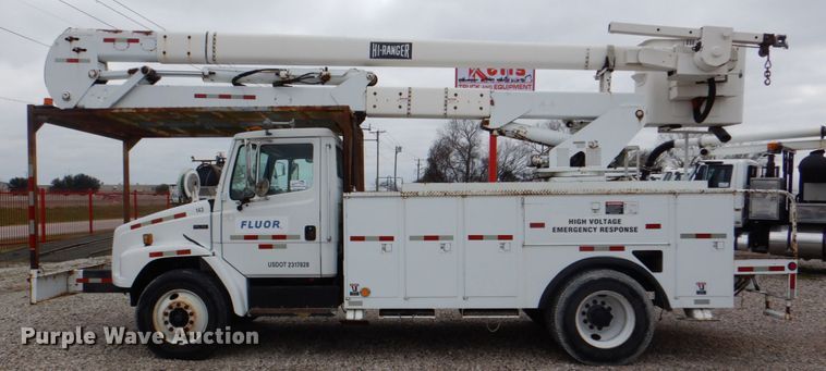 image for item DH5311 2000 Freightliner FL70 bucket truck