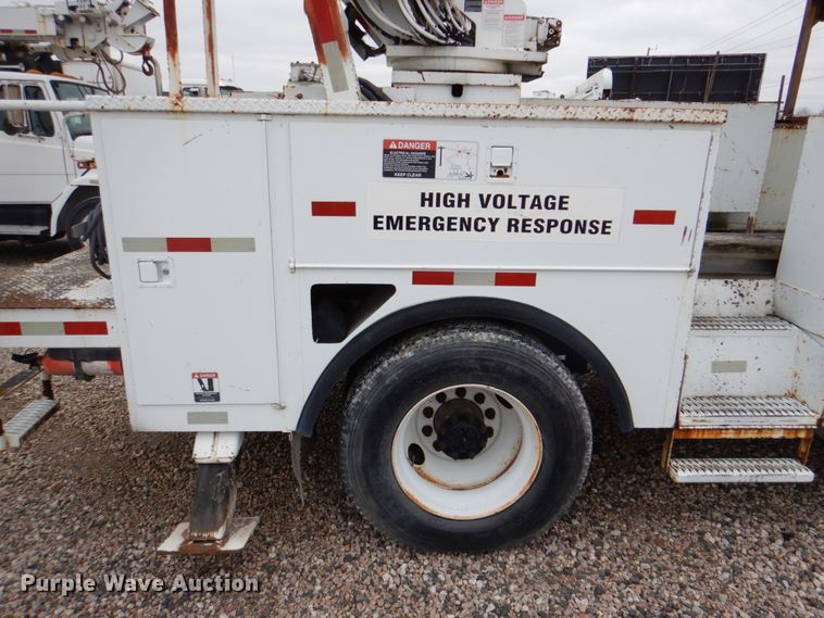 image for item DH5311 2000 Freightliner FL70 bucket truck