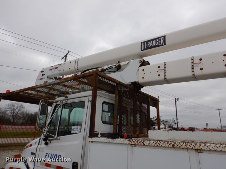 image for item DH5311 2000 Freightliner FL70 bucket truck