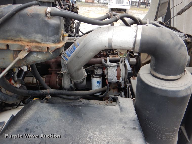 image for item DH5311 2000 Freightliner FL70 bucket truck