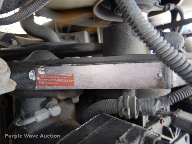 image for item DH5311 2000 Freightliner FL70 bucket truck