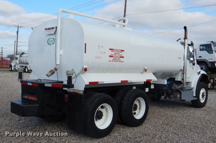 image for item DH5313 2013 Freightliner Business Class M2 water truck