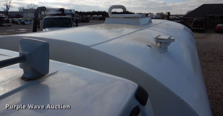 image for item DH5313 2013 Freightliner Business Class M2 water truck