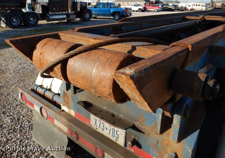 image for item DH5314 1996 Benlee TATBS1048 roll off container trailer