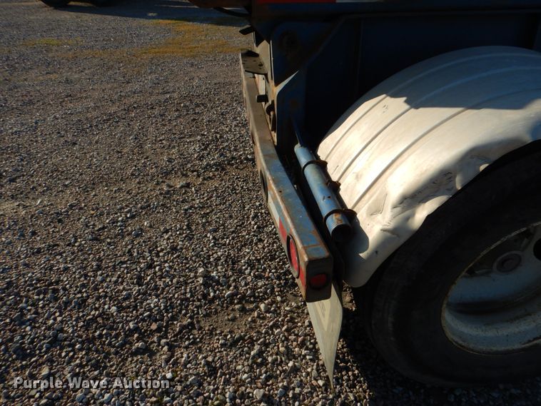 image for item DH5314 1996 Benlee TATBS1048 roll off container trailer