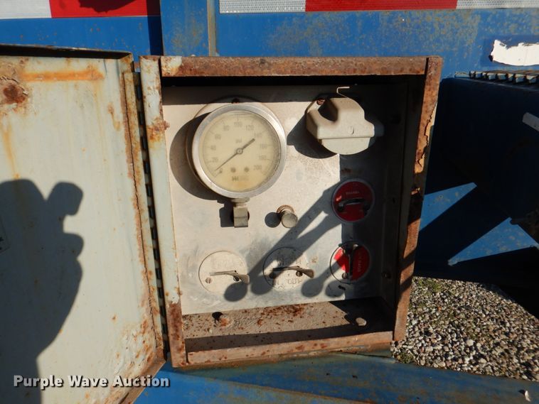 image for item DH5314 1996 Benlee TATBS1048 roll off container trailer