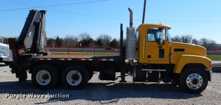 image for item DH5315 2009 Mack CHU613 crane truck