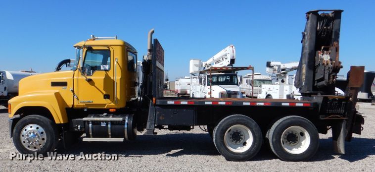 image for item DH5315 2009 Mack CHU613 crane truck