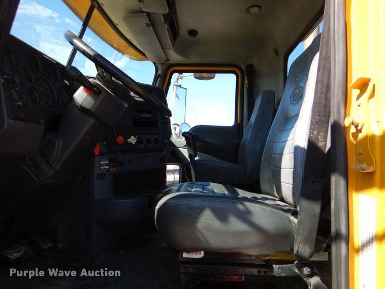 image for item DH5315 2009 Mack CHU613 crane truck