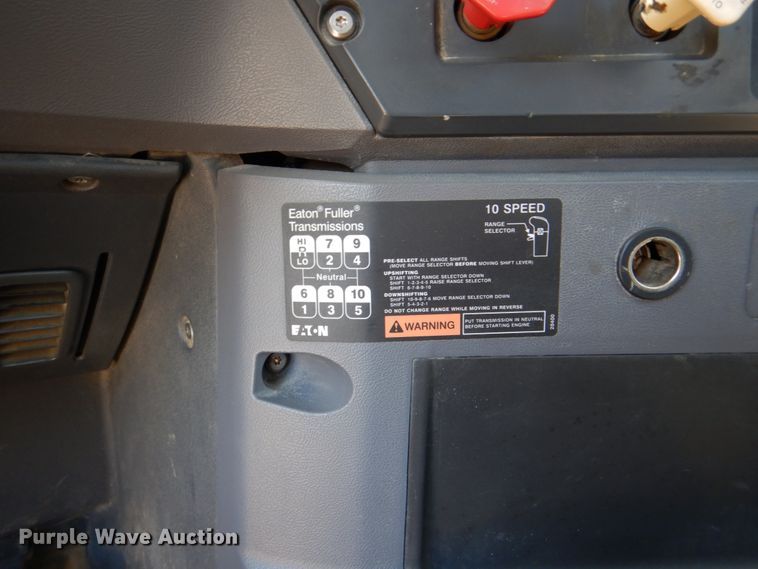 image for item DH5315 2009 Mack CHU613 crane truck