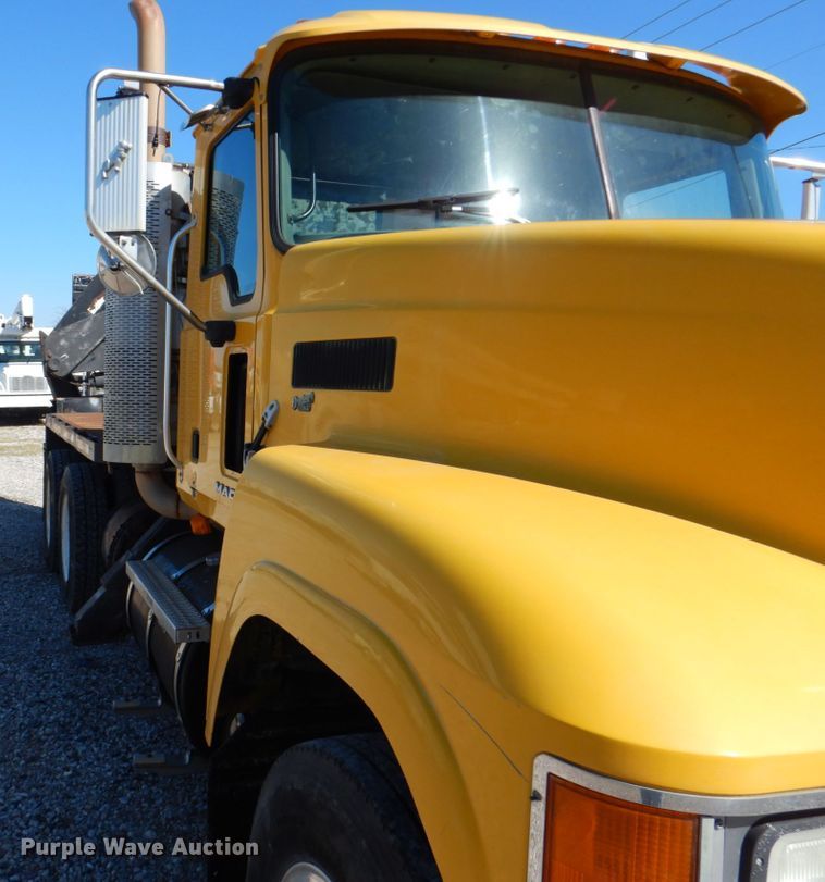 image for item DH5315 2009 Mack CHU613 crane truck