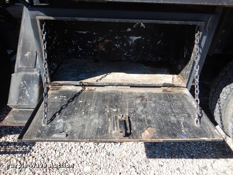 image for item DH5315 2009 Mack CHU613 crane truck