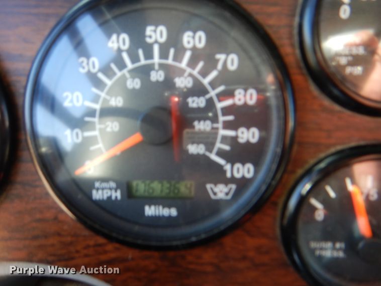 image for item DH5316 2013 Western Star 4900 hydrovac truck