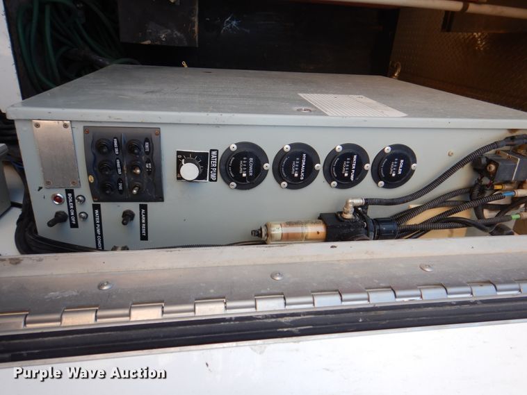 image for item DH5316 2013 Western Star 4900 hydrovac truck