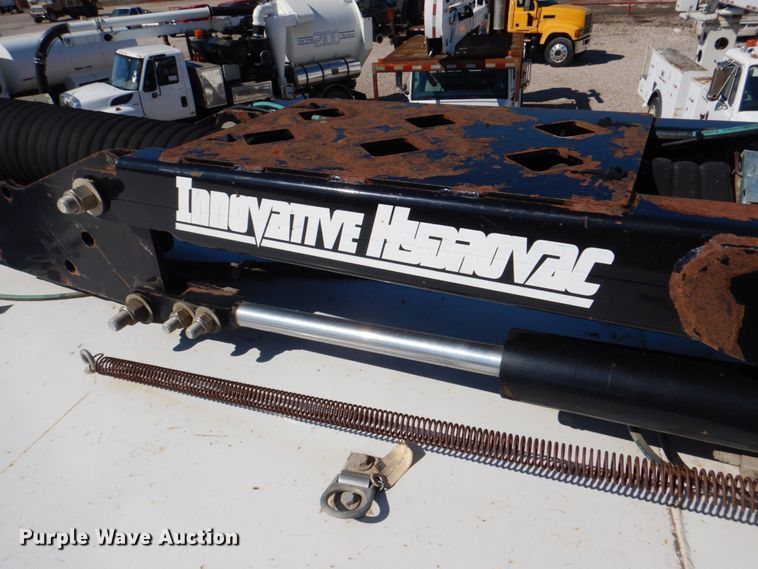 image for item DH5316 2013 Western Star 4900 hydrovac truck