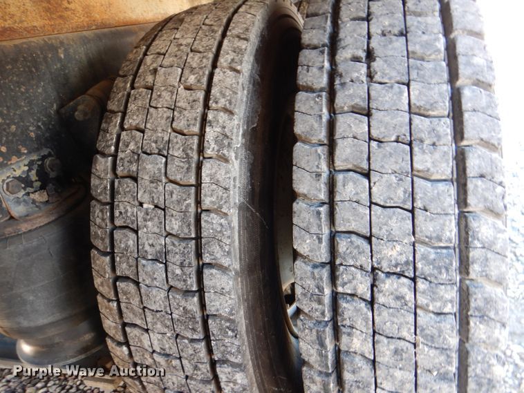 image for item DH5316 2013 Western Star 4900 hydrovac truck