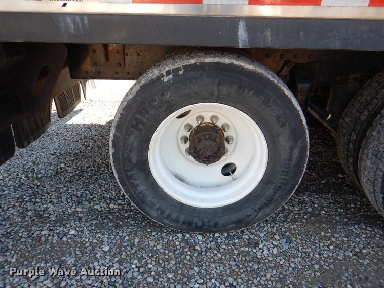 image for item DH5316 2013 Western Star 4900 hydrovac truck