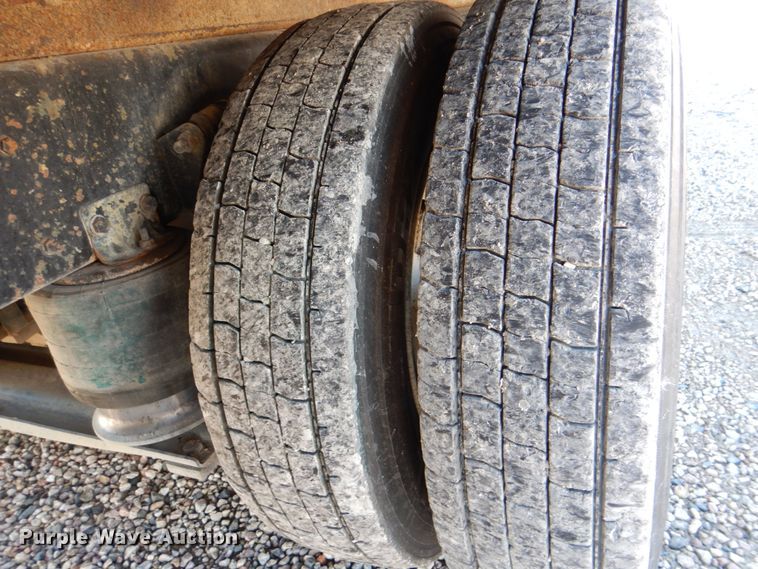 image for item DH5316 2013 Western Star 4900 hydrovac truck