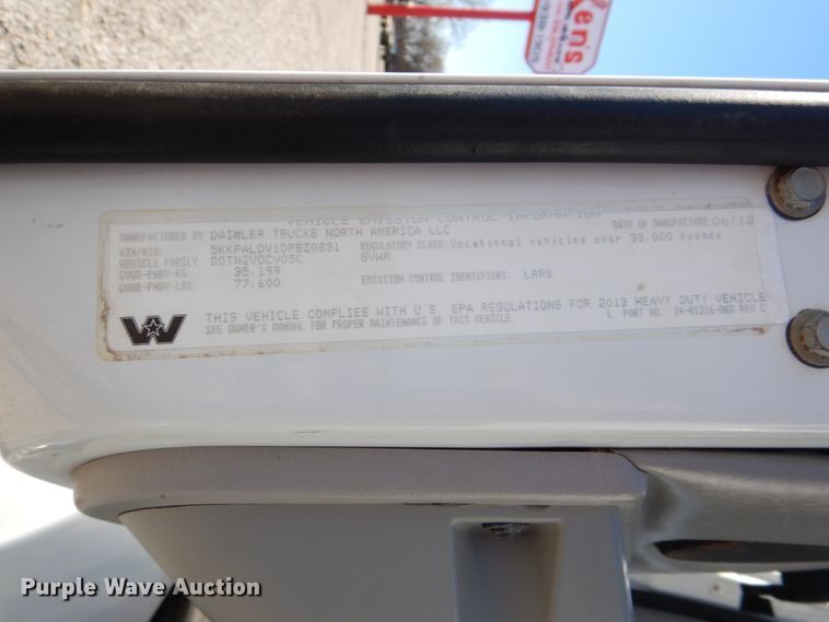 image for item DH5316 2013 Western Star 4900 hydrovac truck