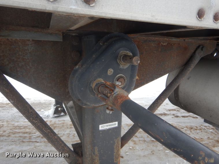 image for item DH6332 1999 Trailmobile refrigerated van trailer