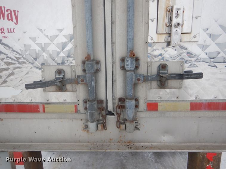 image for item DH6332 1999 Trailmobile refrigerated van trailer